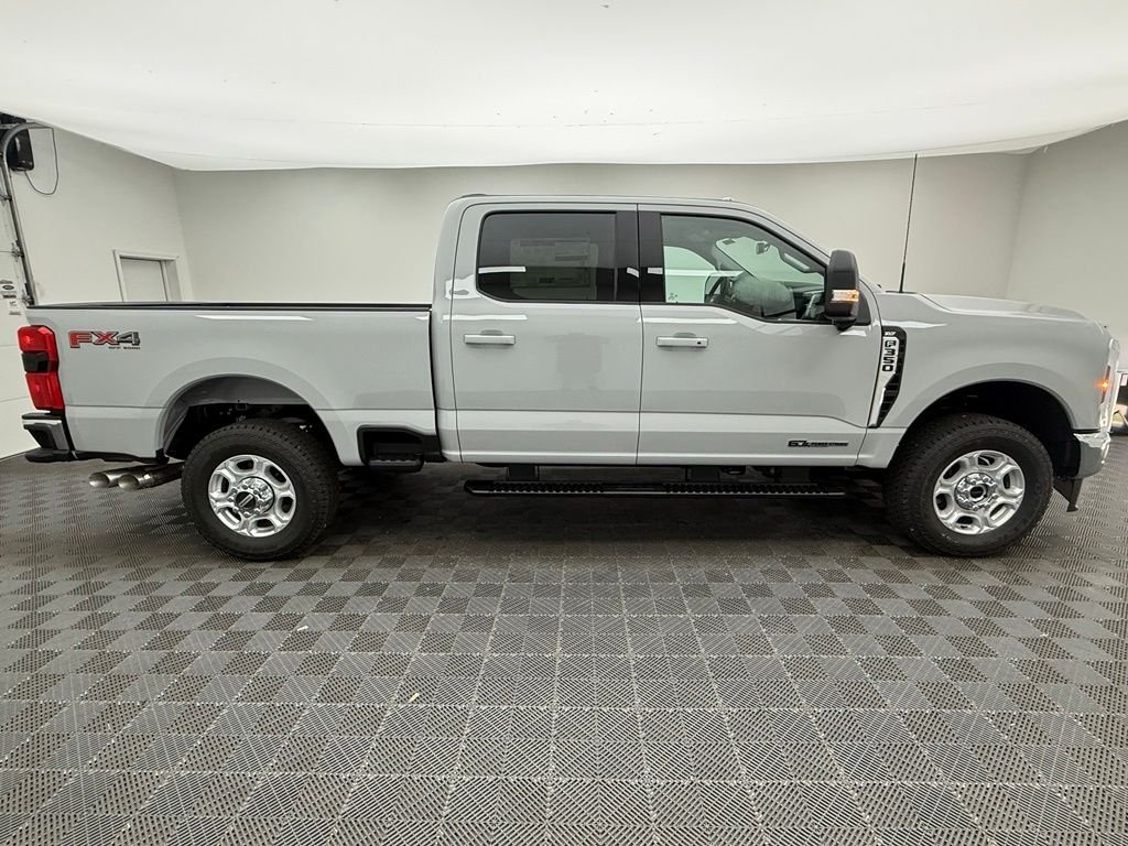 New 2026 White Ford XLT image 7