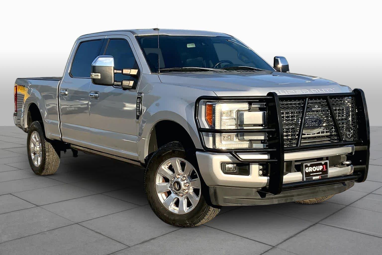 Used 2018 Ingot Silver Metallic Ford Platinum image 3