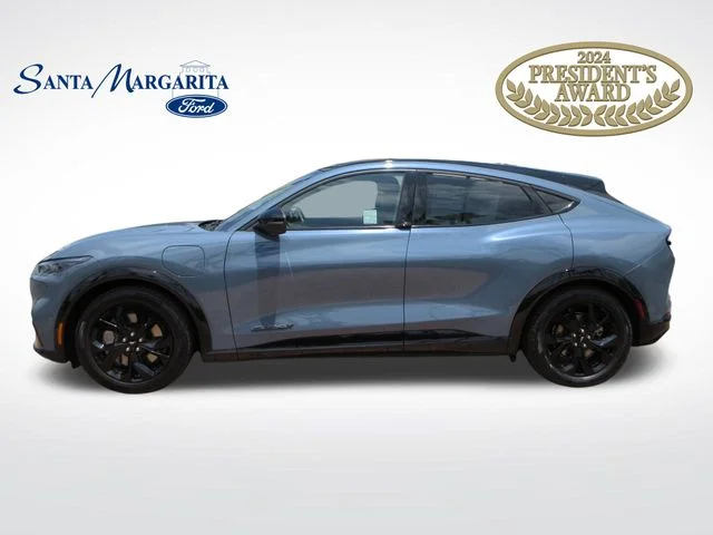 2023 Ford Mustang-Mach-e Premium's photo