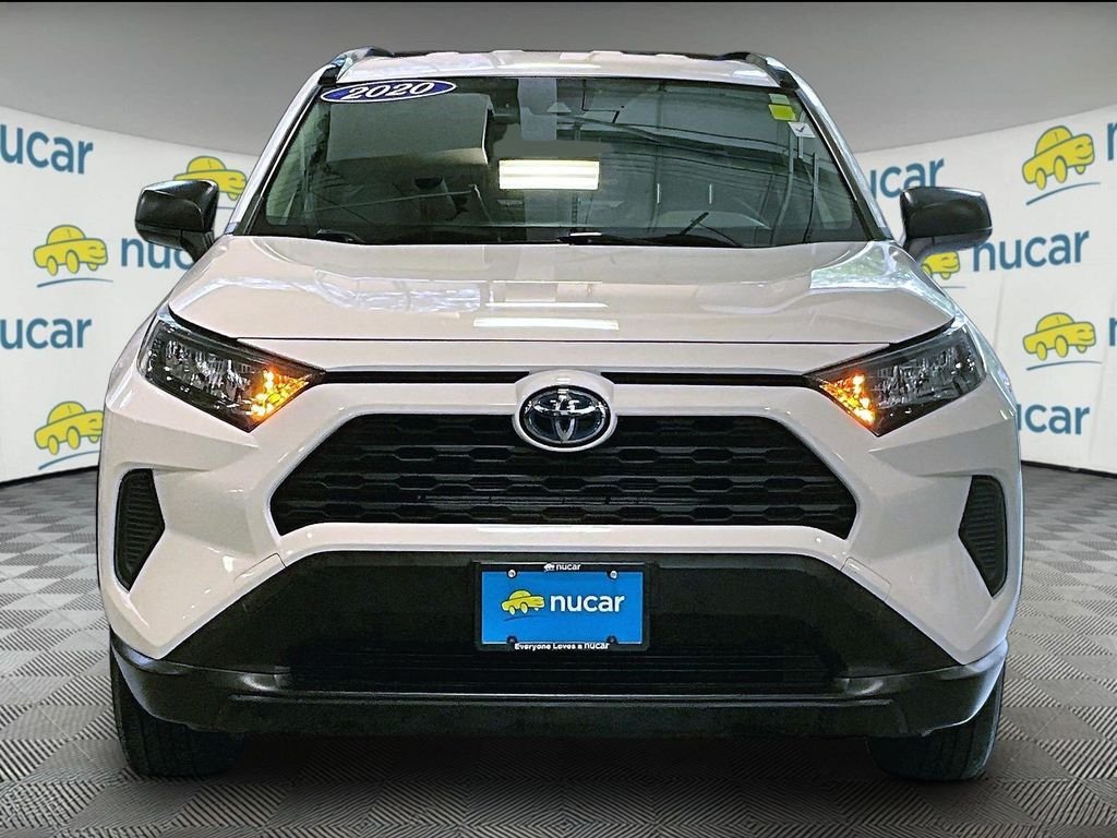 Used 2020 White Toyota LE image 2