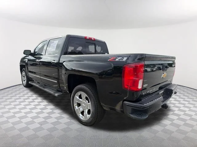 Used 2018 BLACK Chevrolet LTZ image 7
