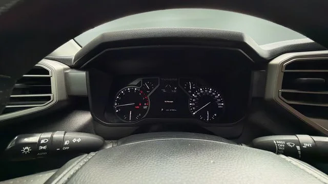 Used 2022 White Toyota SR5 image 15
