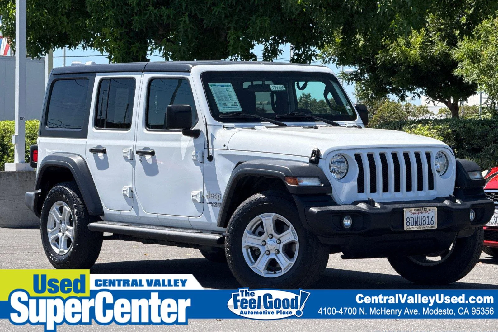 Used 2018 Bright White Clearcoat Jeep Sport S image 1