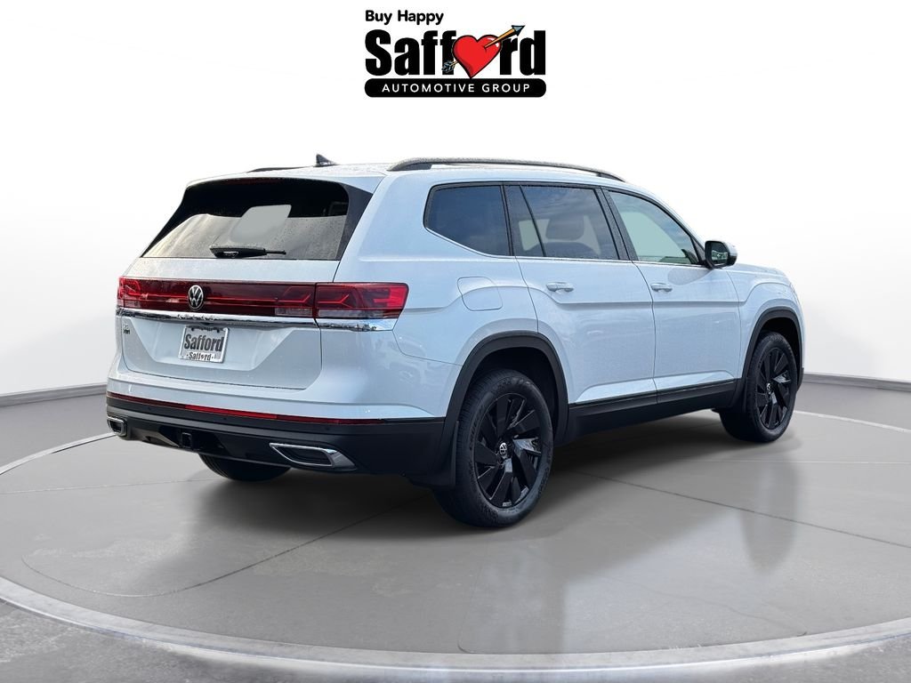 New 2026 White Volkswagen 2.0T SE w/Technology image 9