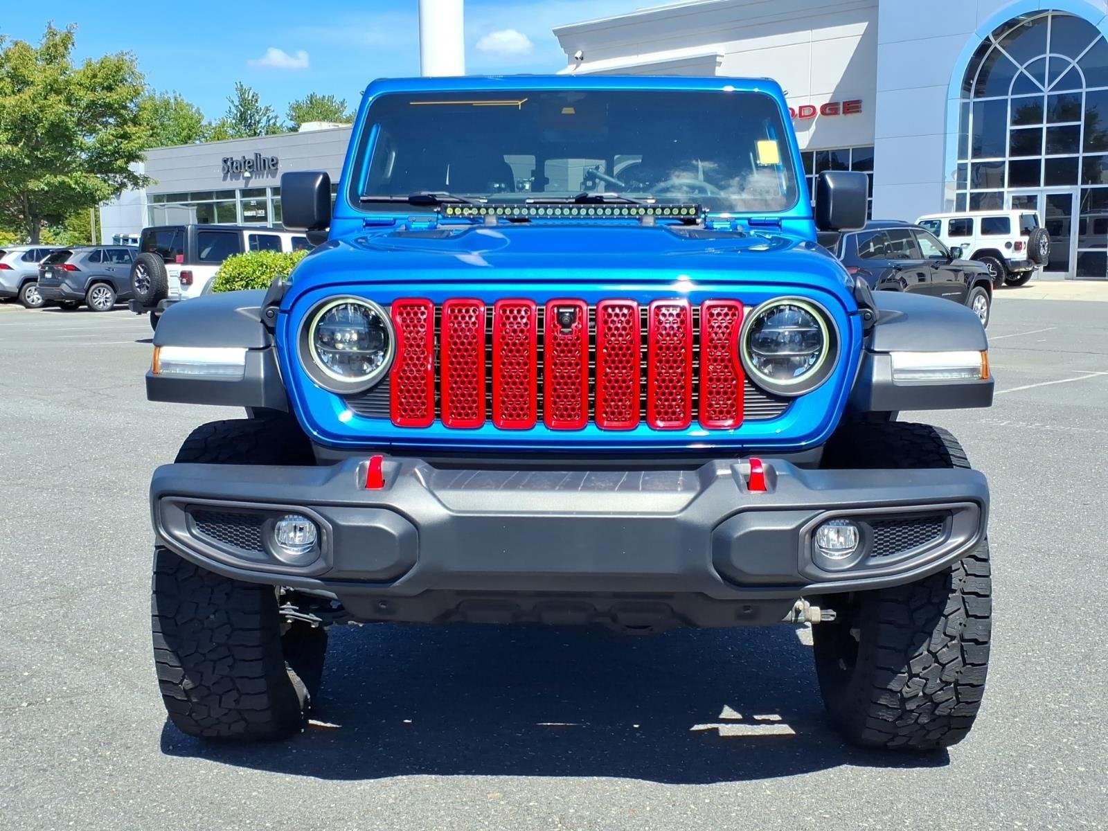 Used 2024 Hydro Blue Pearlcoat Jeep Rubicon image 14