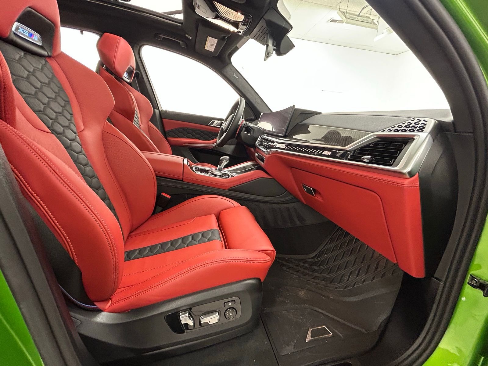 2026 BMW X5 M X5 M - Photo 75
