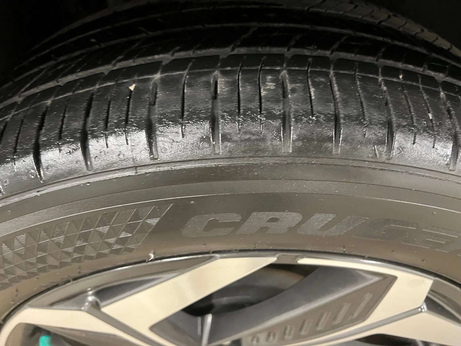 Used 2023 Gray Hyundai SEL image 7