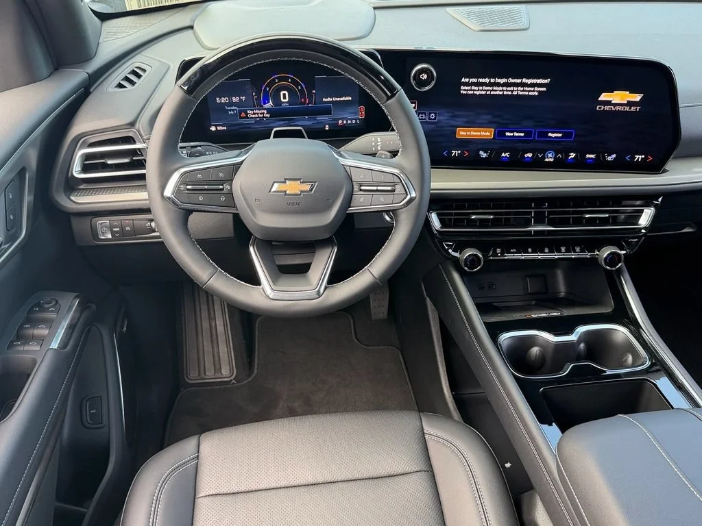 New 2026 Sterling Gray Metallic Chevrolet LT image 9
