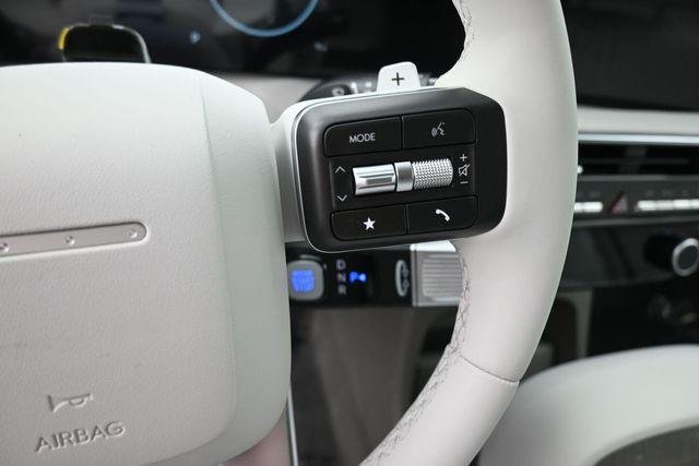 New 2026 Blue Hyundai SEL 7P image 18