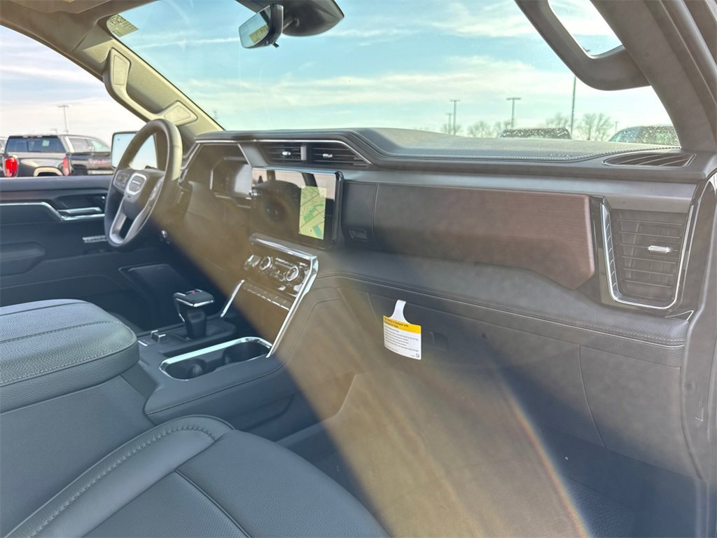 2026 GMC SIERRA - Image 40