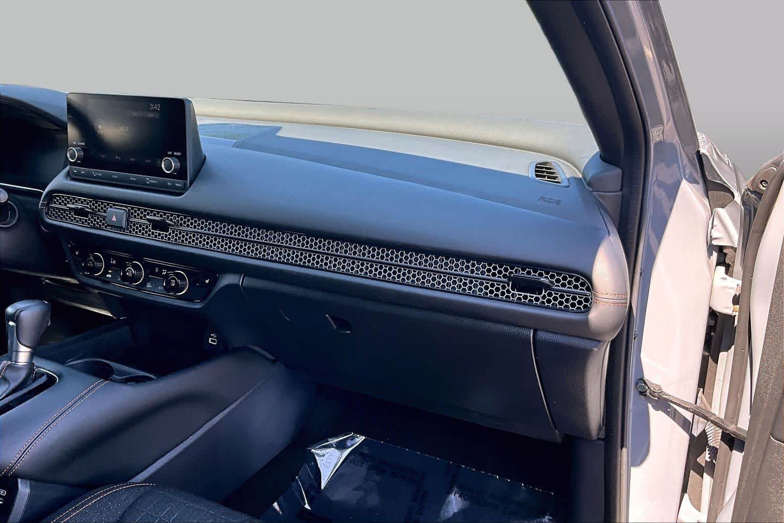 2024 Honda HR-V Sport - Photo 19