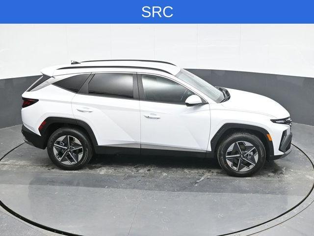 New 2026 White Hyundai SEL AWD image 16