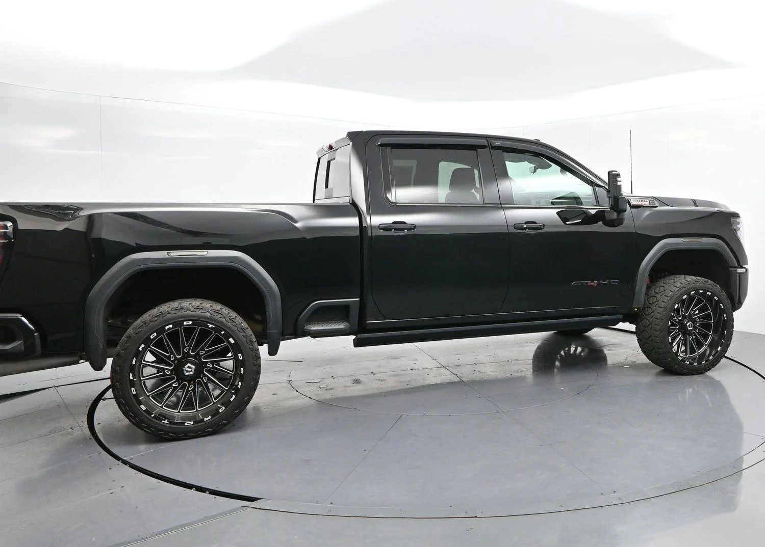 Used 2024 Onyx Black GMC AT4 image 8