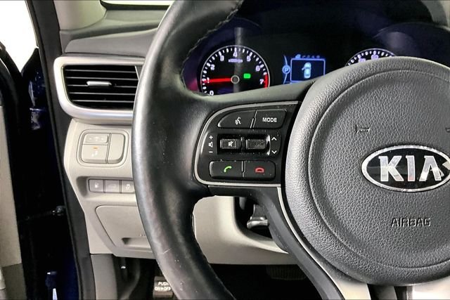 Used 2017 Blue Kia EX image 9