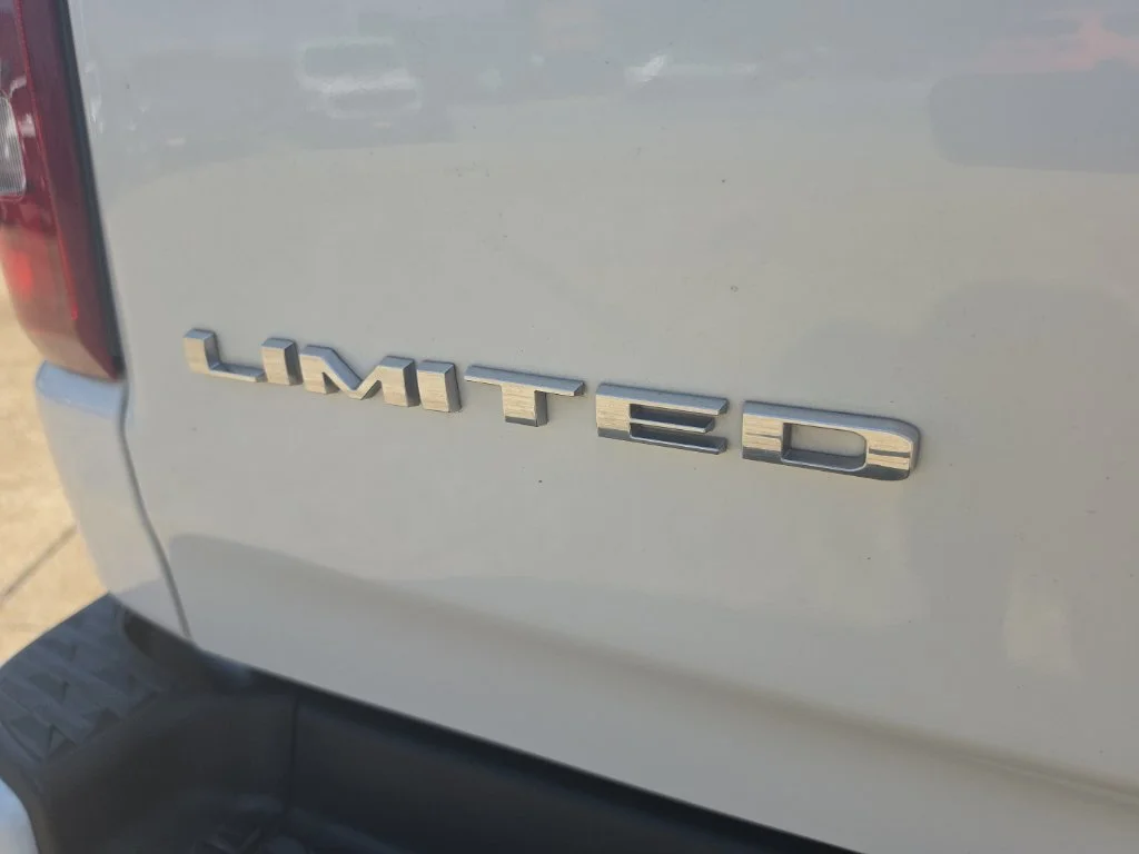Used 2020 White Ram Limited image 21