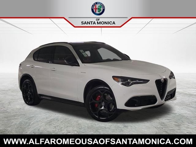 2026 Alfa Romeo Stelvio Veloce