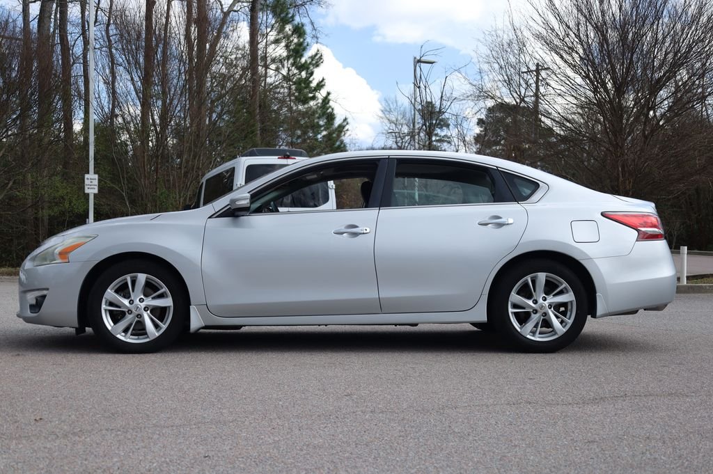 Used 2015 Nissan Altima SV with VIN 1N4AL3AP9FC185011 for sale in West Columbia, SC