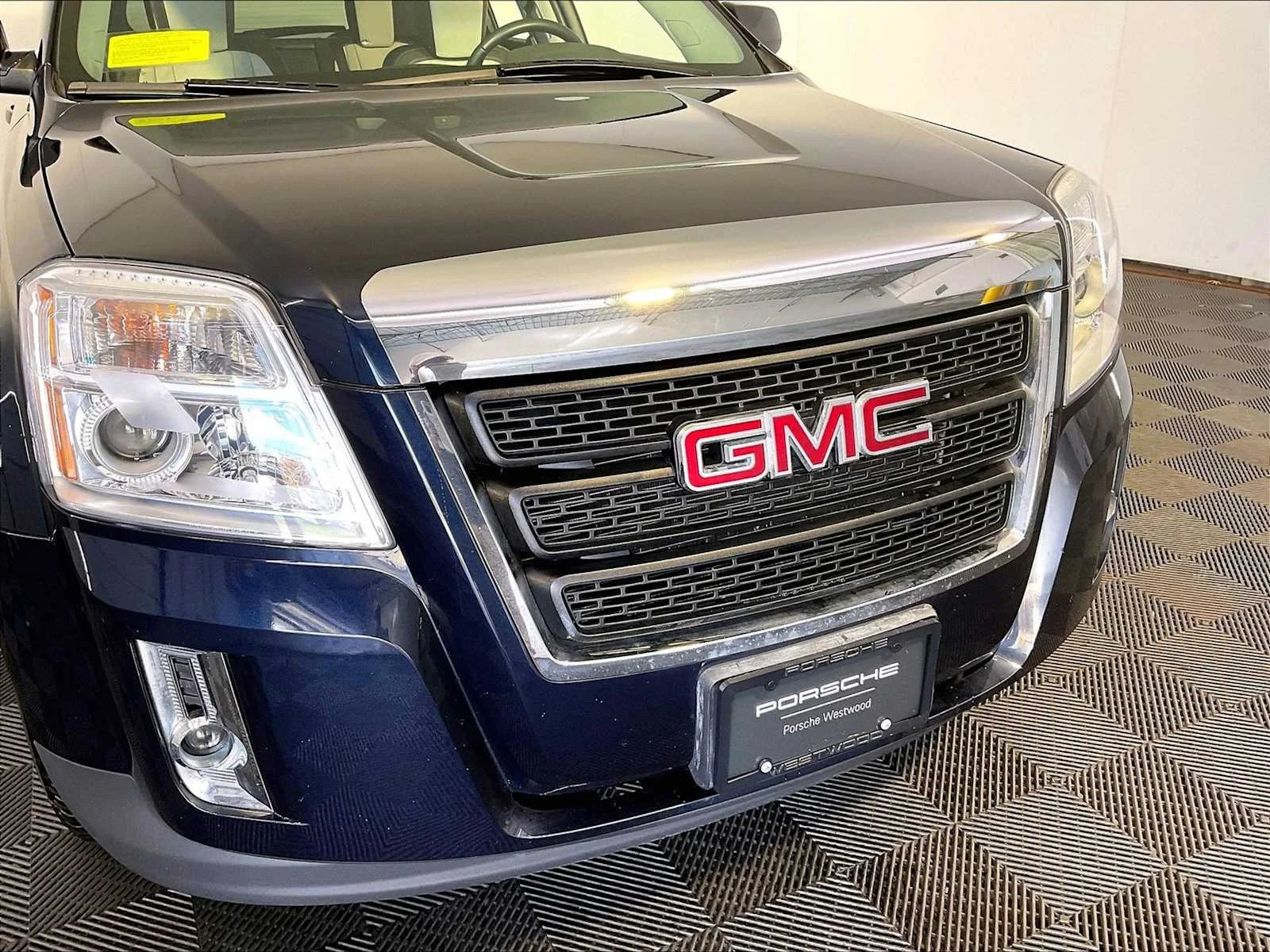 Used 2015 Dark Sapphire Blue Metallic GMC SLT image 34