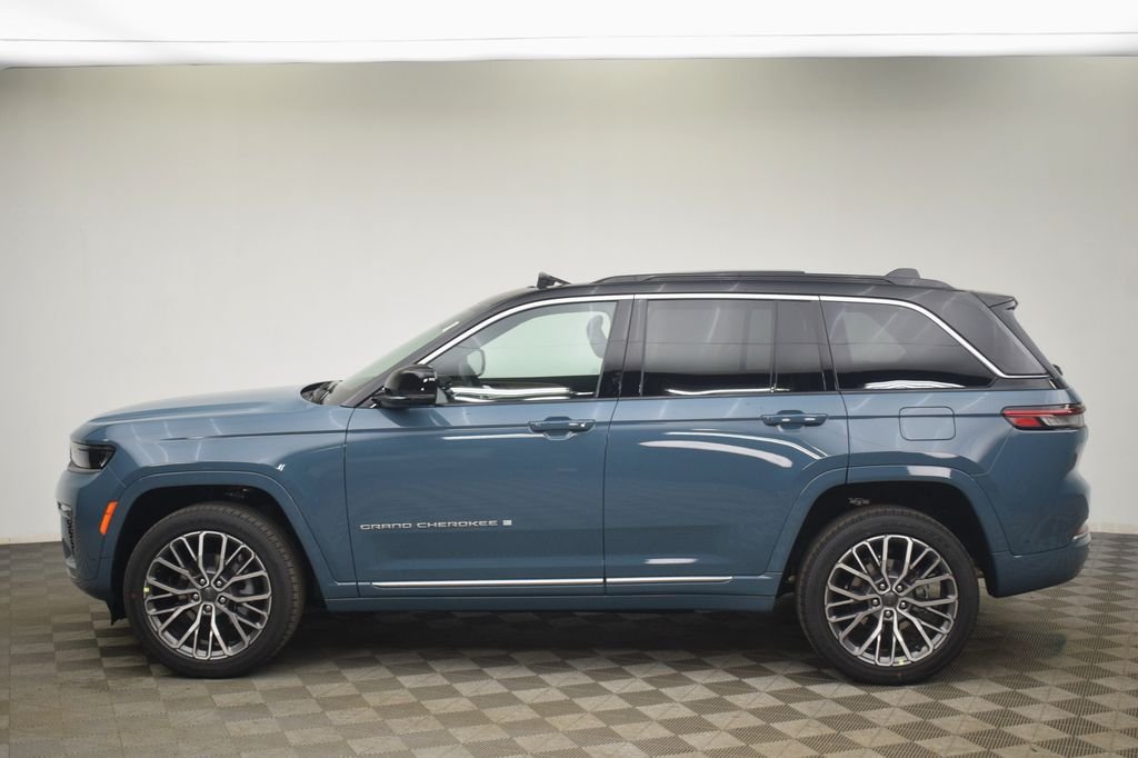 New 2026 Steel Blue Exterior Paint Jeep Summit image 12