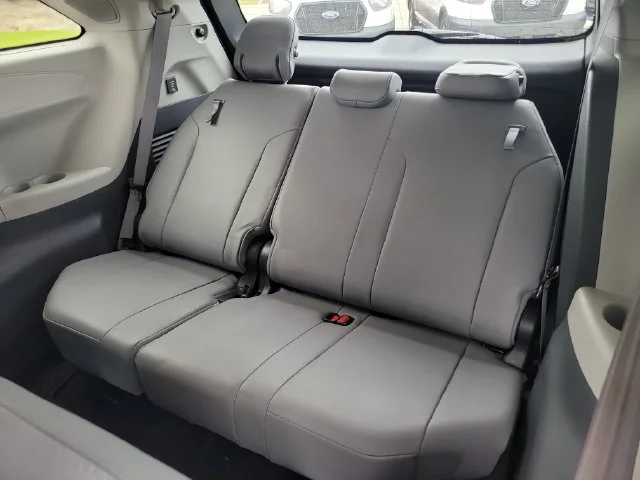 Certified Used 2021  Toyota XLE image 15