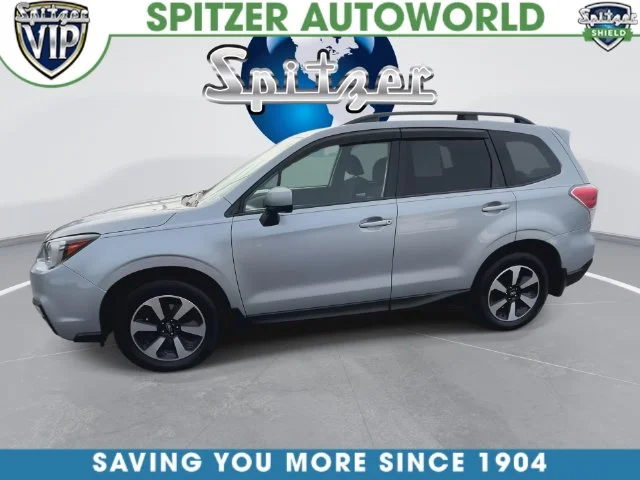 Used 2018 Silver Subaru 2.5i Premium image 6