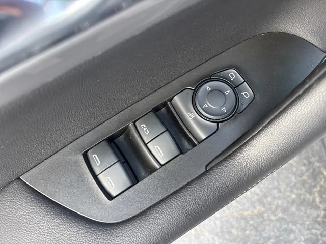 Used 2024 Summit White Chevrolet 2LT image 14