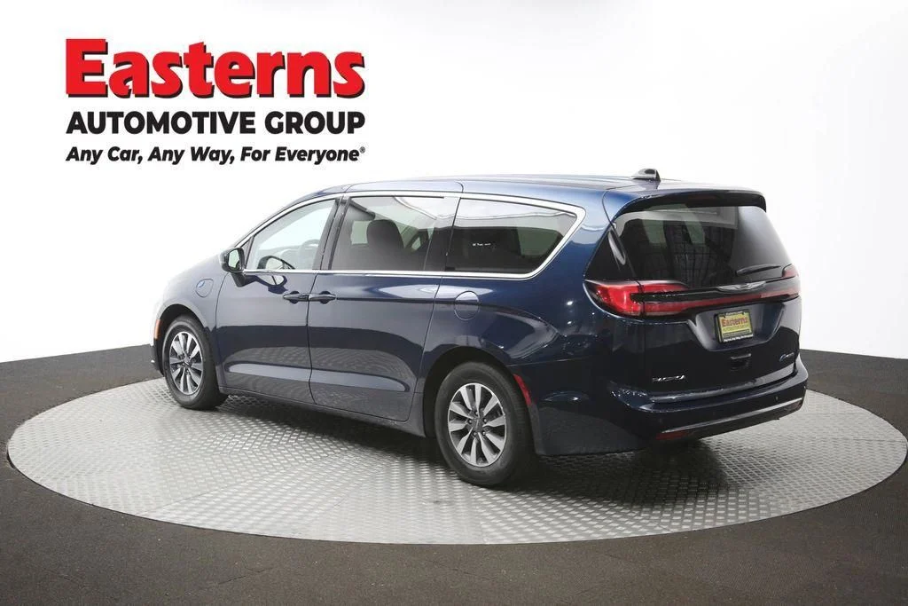 Certified Used 2023 Blue Chrysler Touring L image 68