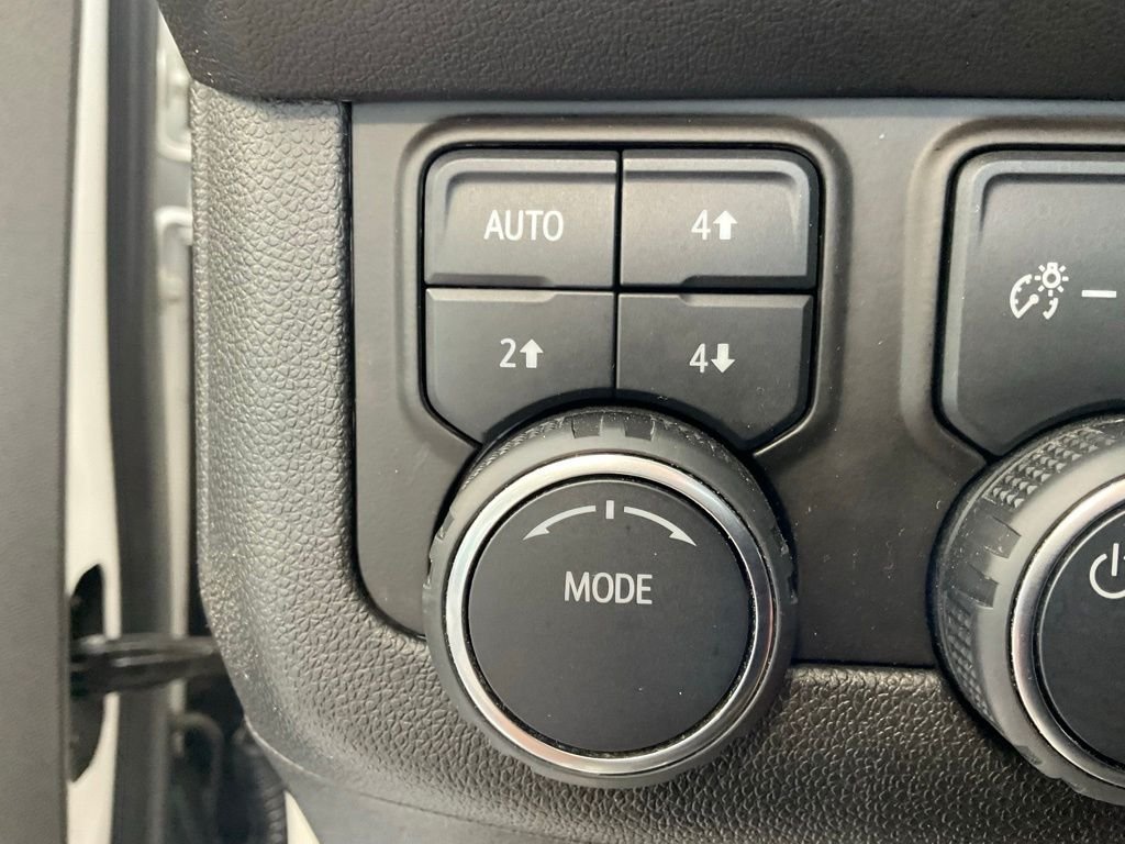 Used 2024 Beige Chevrolet High Country image 17
