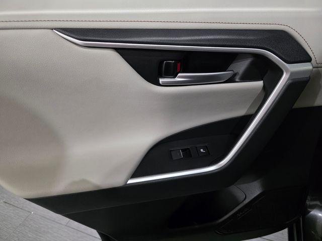 Certified Used 2024 MAGNETIC GRAY MET. Toyota  image 11