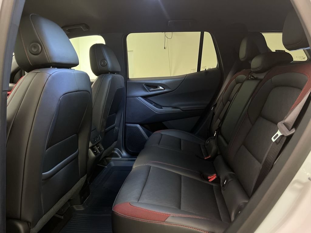 2027 Chevrolet Equinox RS - Photo 22