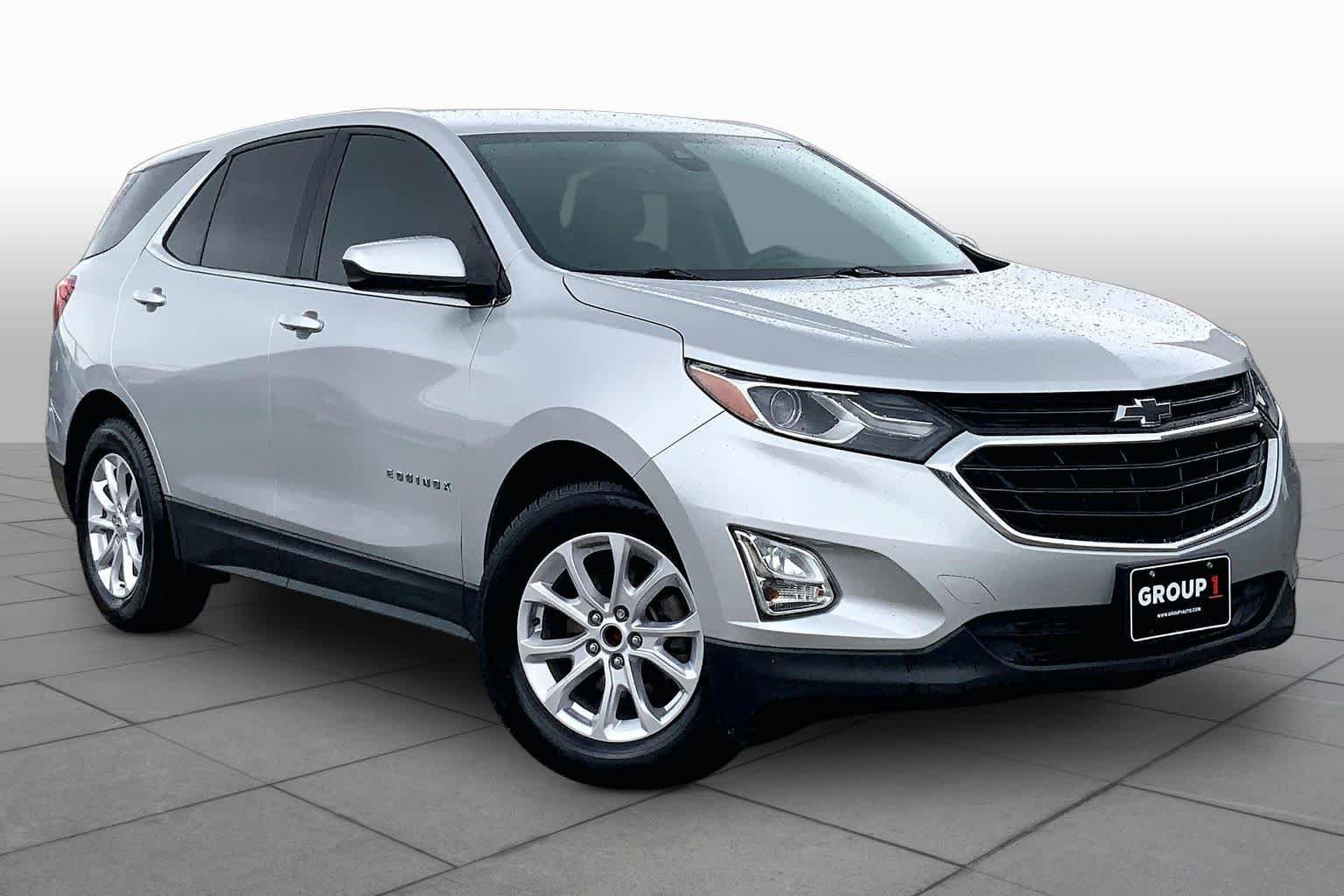 Used 2020 Silver Ice Metallic Chevrolet LT image 3