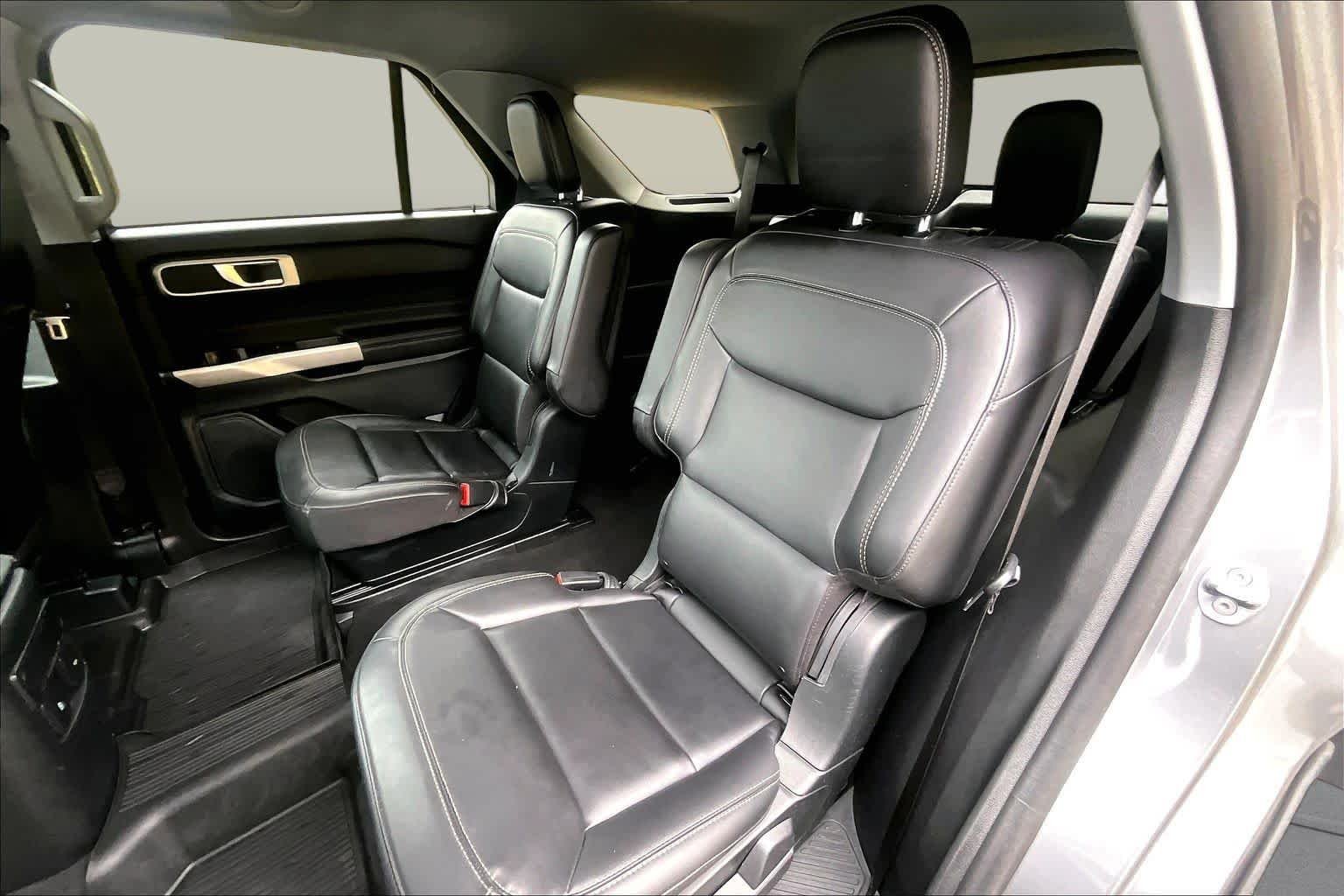 Certified Used 2023 Carbonized Gray Metallic Ford XLT image 21