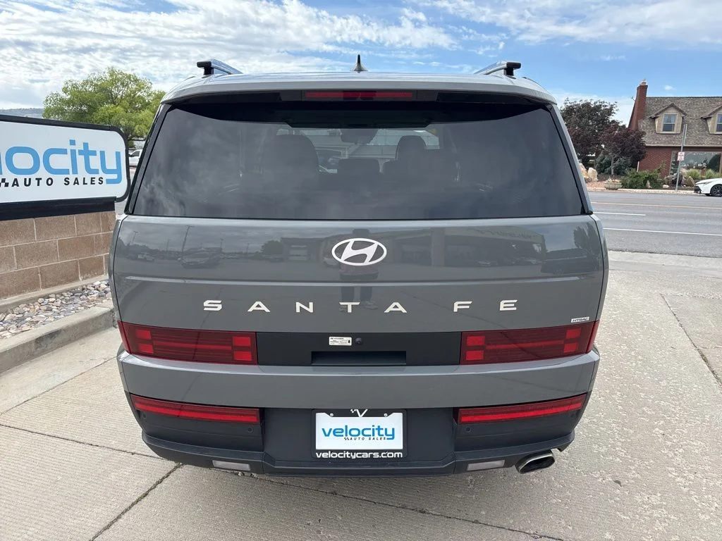 Used 2024 Gray Hyundai SEL image 4