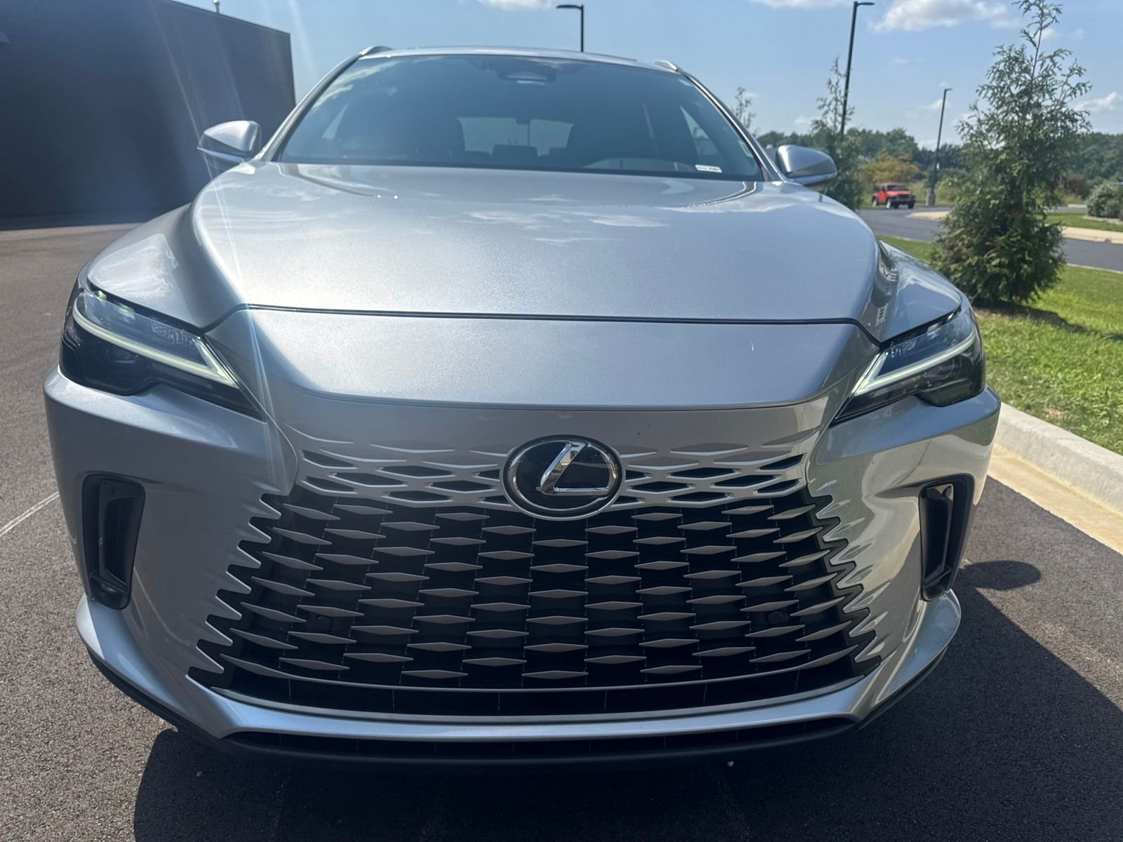 Used 2023 Silver Lexus 350 Premium Plus image 7