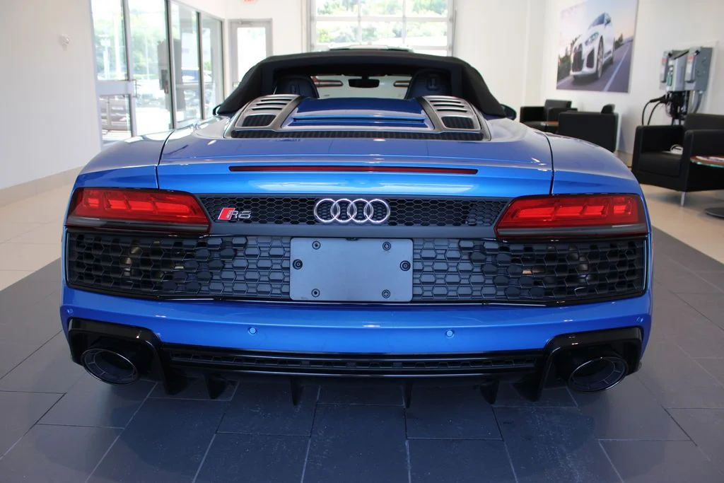 Used 2023 Black Audi V10 performance image 34