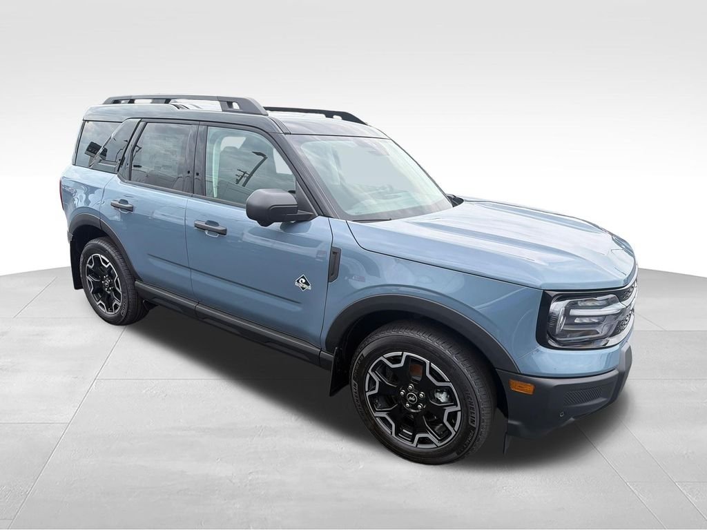 New 2026 Azure Gray Metallic Tri-Coat Ford Outer Banks® image 7