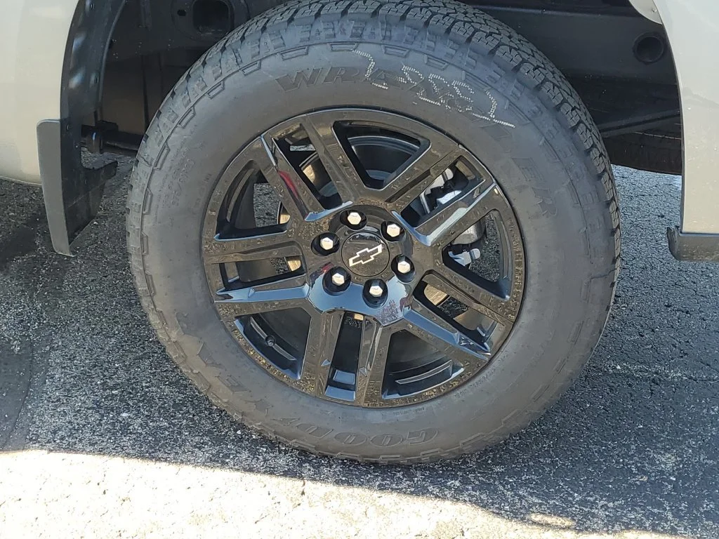 New 2026 Sterling Gray Metallic Chevrolet RST image 27