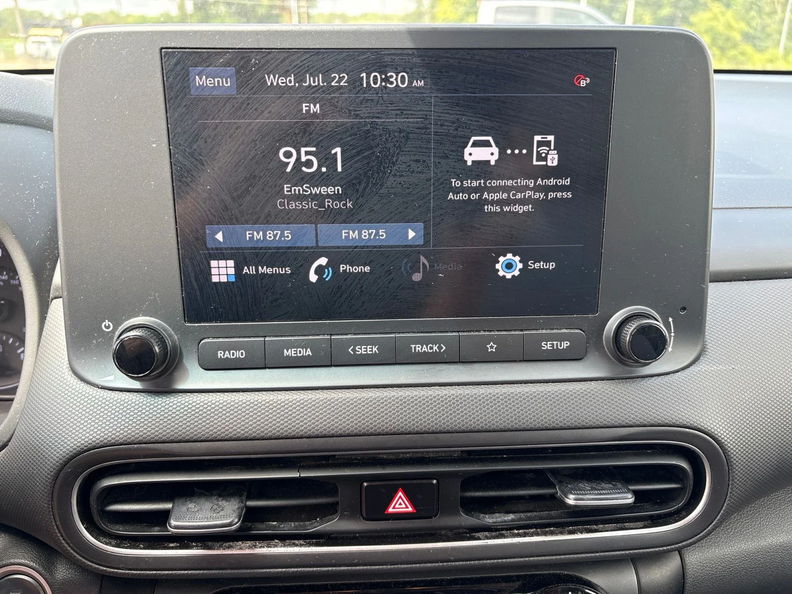 Used 2023 Silver Hyundai SEL image 11
