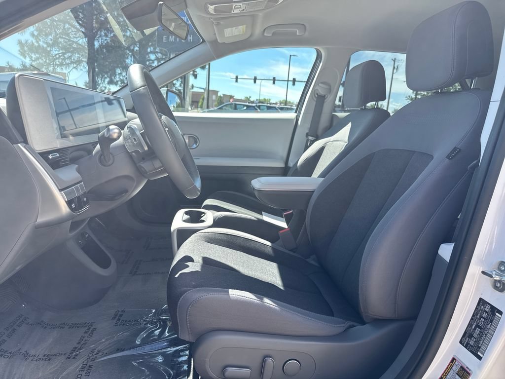 Used 2024 Atlas White Hyundai SE image 9