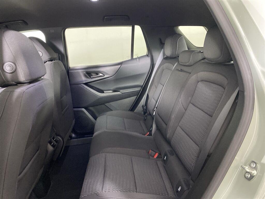 Used 2025 Gr Chevrolet  image 24
