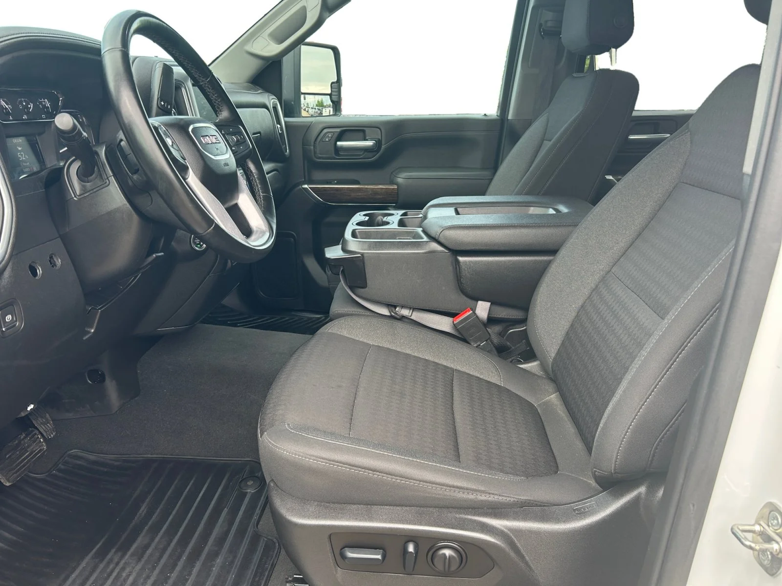 Used 2023 Summit White GMC SLE Crew Cab 4x4 6.6L GAS image 14