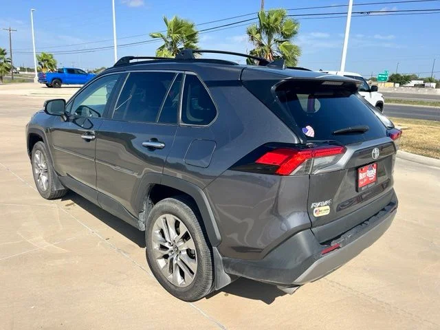 Used 2025 Gray Toyota Limited image 4
