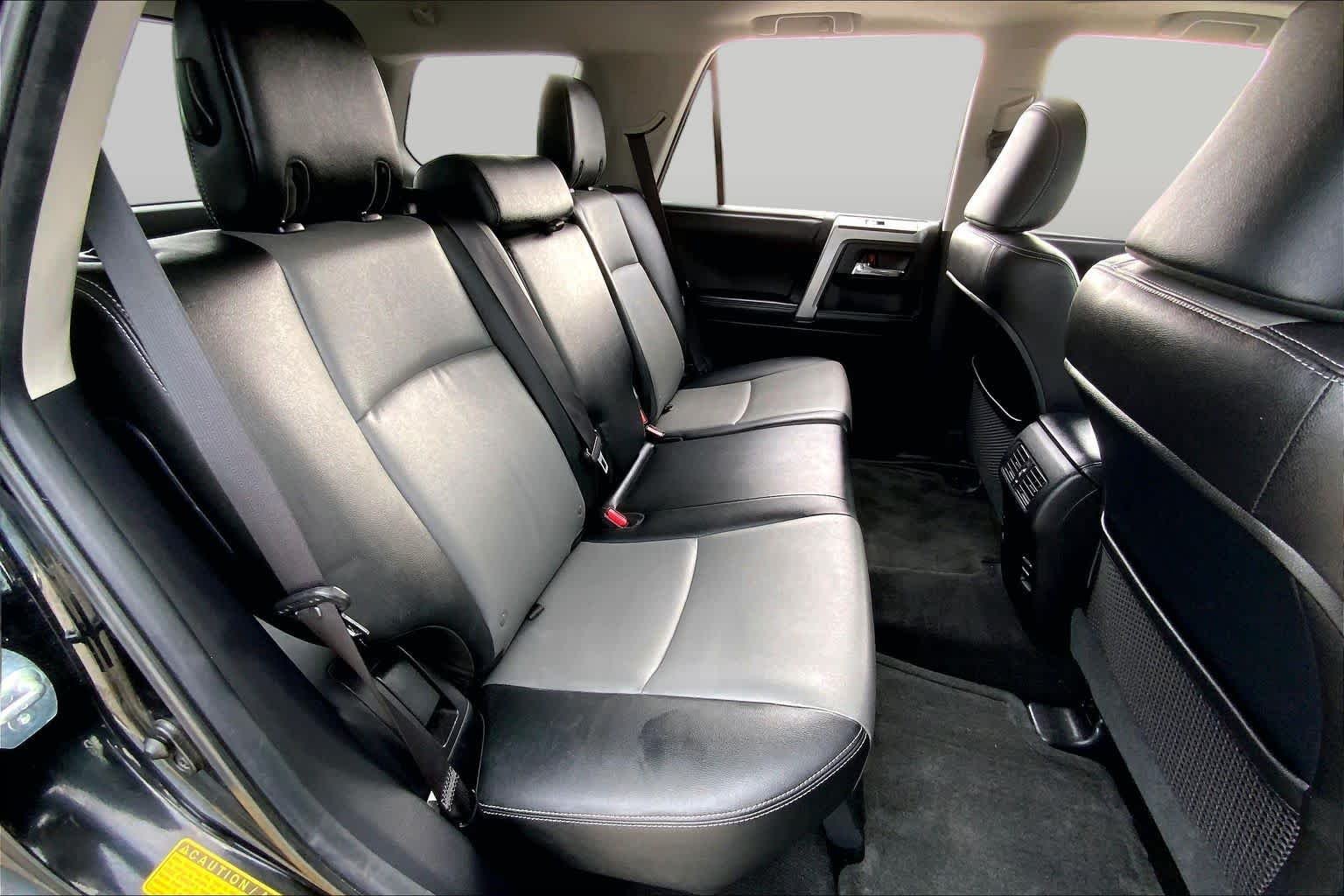 Used 2015 Attitude Black Metallic Toyota SR5 image 19