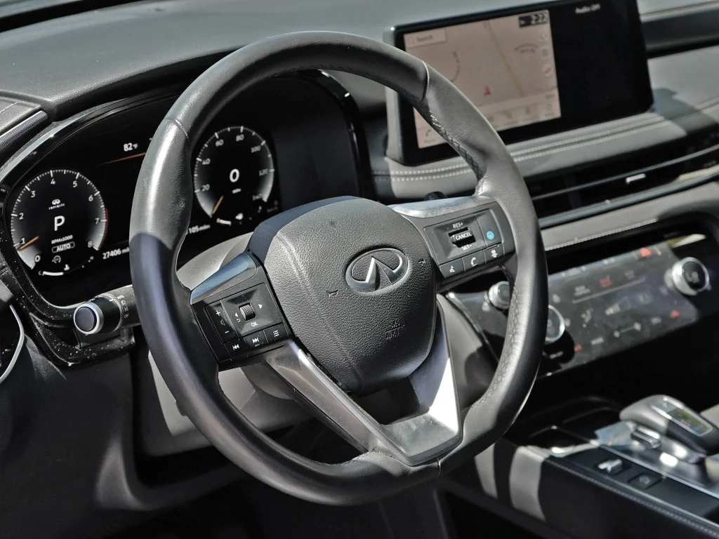 Used 2023 Graphite Shadow INFINITI ESSENTIAL image 13