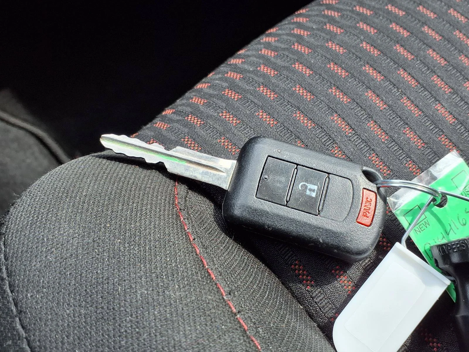 2018 Mitsubishi Outlander Sport ES - Photo 17