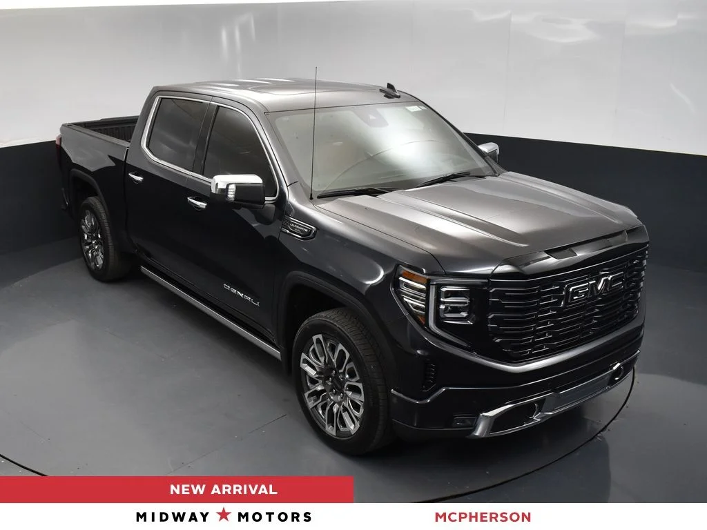 2025 GMC Sierra 4WD Crew Cab Short Box Denali Ultimate's photo