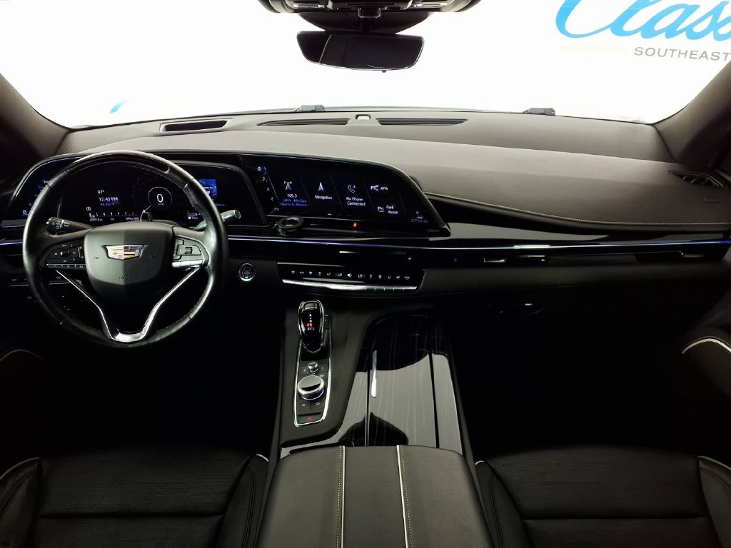 Used 2024 Crystal White Tricoat Cadillac Sport image 11