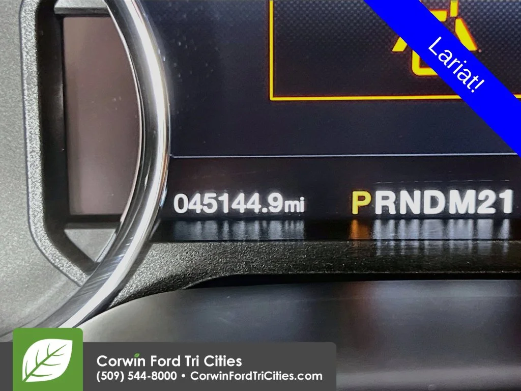 Used 2019 Ingot Silver Ford Lariat image 30