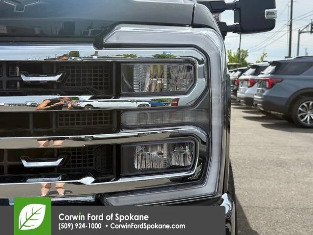 New 2026 Agate Black Metallic Ford Lariat image 7