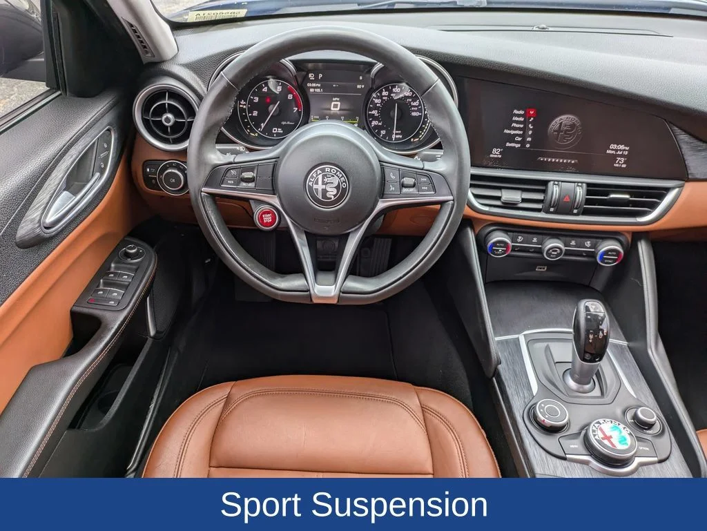 Used 2019 Montecarlo Blue Metallic Alfa Romeo Base image 17